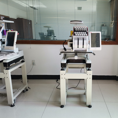 Vêtements de travail en gros de machine de broderie d'ordinateur de la Chine automatisés en ventes